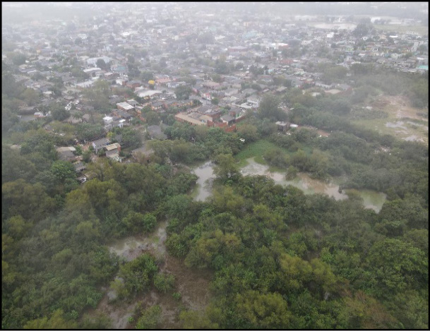 Vista aérea de uma cidade

Descrição gerada automaticamente